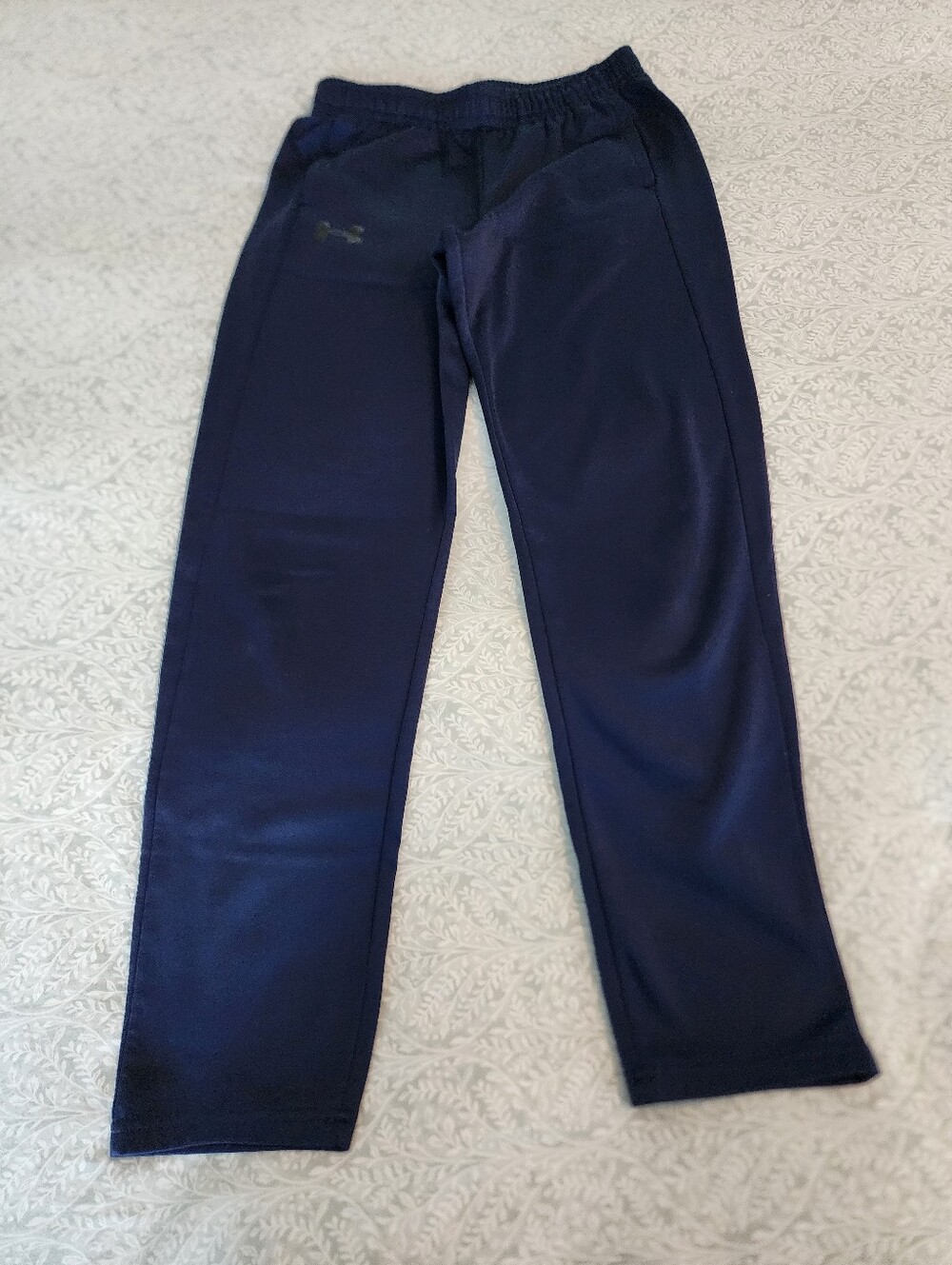 Under Armour Boy's Dark Navy Athletic Joggers, Boys Youth Size Large